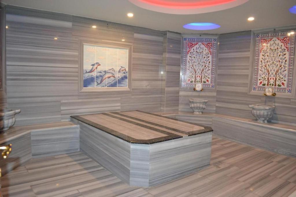 Ferienwohnung Cozy Sea View Next To The Beach, In The Mid Of The Market, Saturday Bazar, Restaurants & Bars Etc, Alanya Mahmutlar! Exterior foto